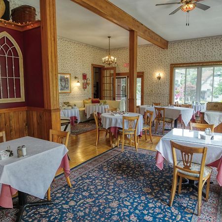 Rockwell Falls Inn And Wine Bar Lake Luzerne Bagian luar foto