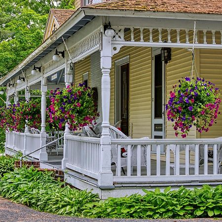 Rockwell Falls Inn And Wine Bar Lake Luzerne Bagian luar foto
