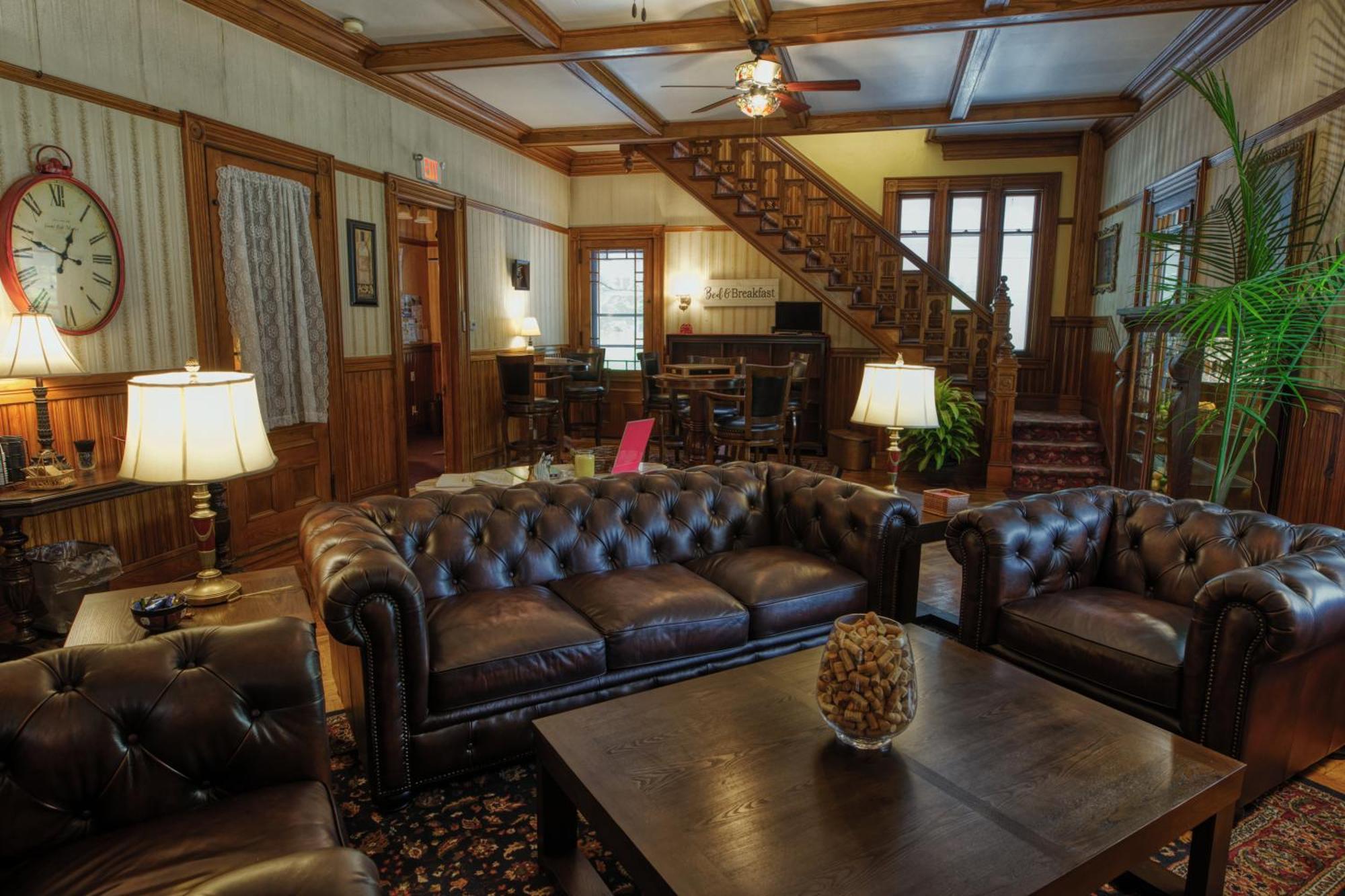 Rockwell Falls Inn And Wine Bar Lake Luzerne Bagian luar foto